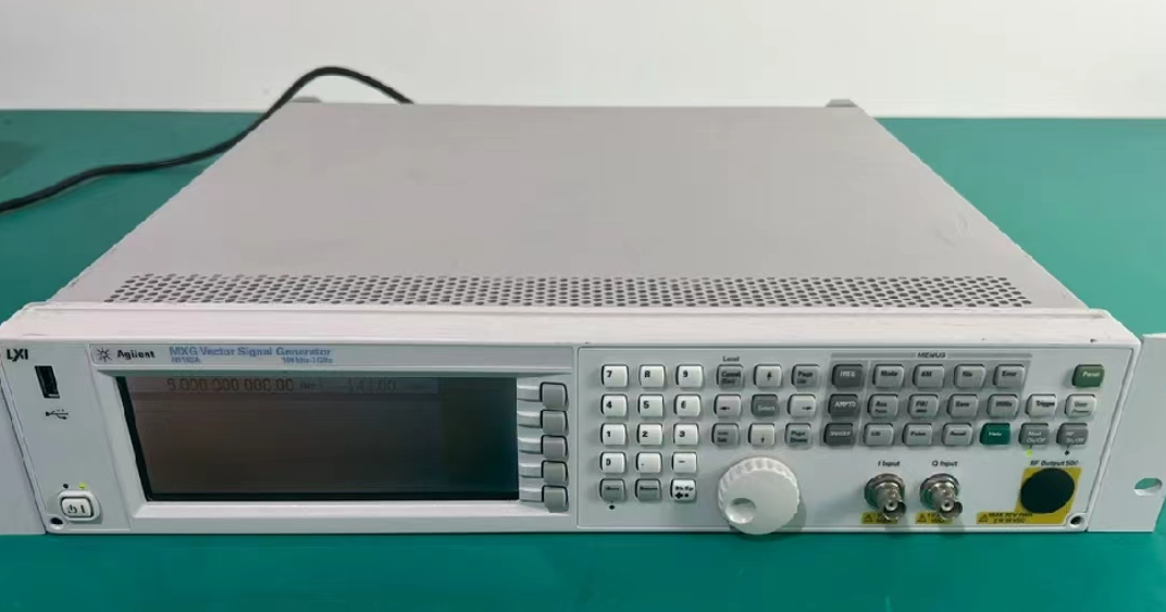 6365d9efec7e9.png 信號(hào)源N5181A 5.png