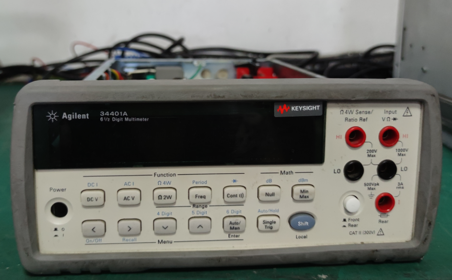 63db563ca9f41.jpg 維修萬用表34401A 6.jpg